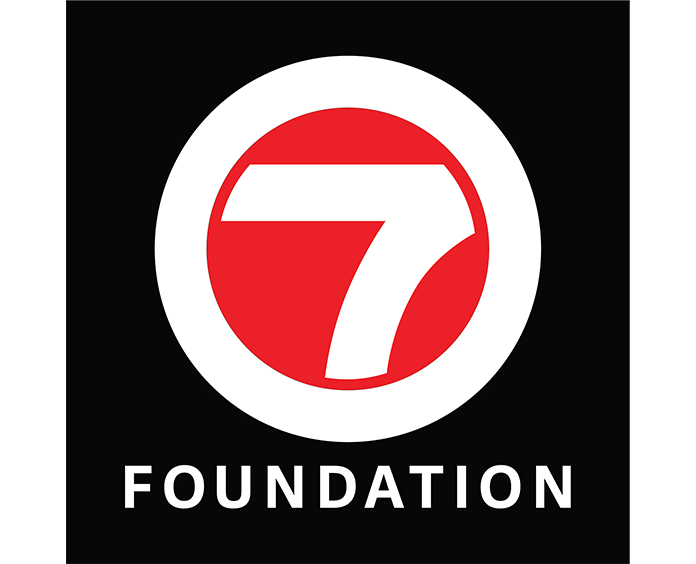 7 Foundation logo with red circle and white number seven.