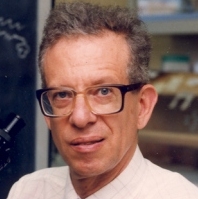 Howard Martin Temin, PhD in lab