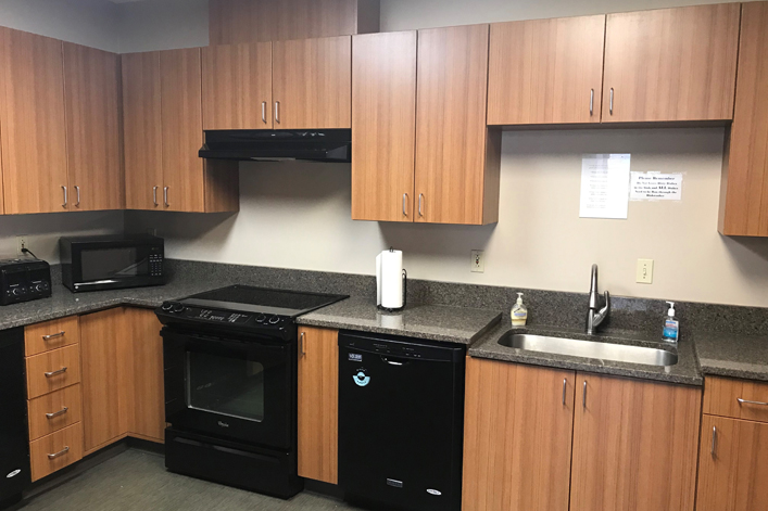 Kansas City, MO Hope Lodge Kitchen
