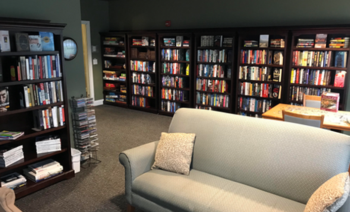 Minneapolis, MN Hope Lodge Library